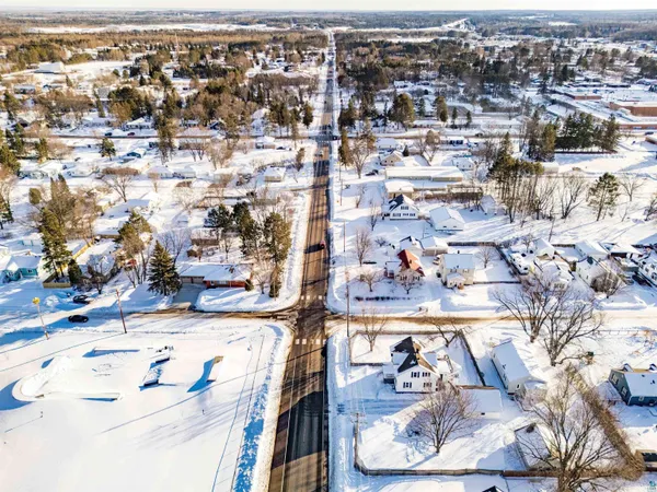 $260,000 | 437 14th Street, Cloquet, MN 55720