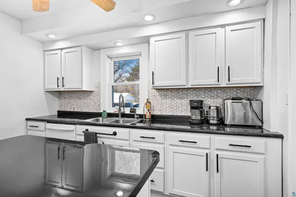 $260,000 | 437 14th Street, Cloquet, MN 55720