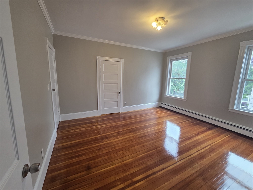 30 Endicott Street, Unit 2 Lynn, MA 01902 - Photo 9 of 11 Gallery Image 9