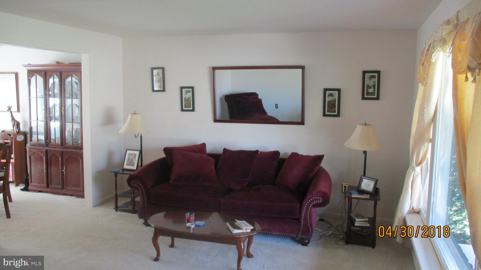 3460 Edenbridge Road York, PA 17402 - Photo 4 of 20 Gallery Image 4