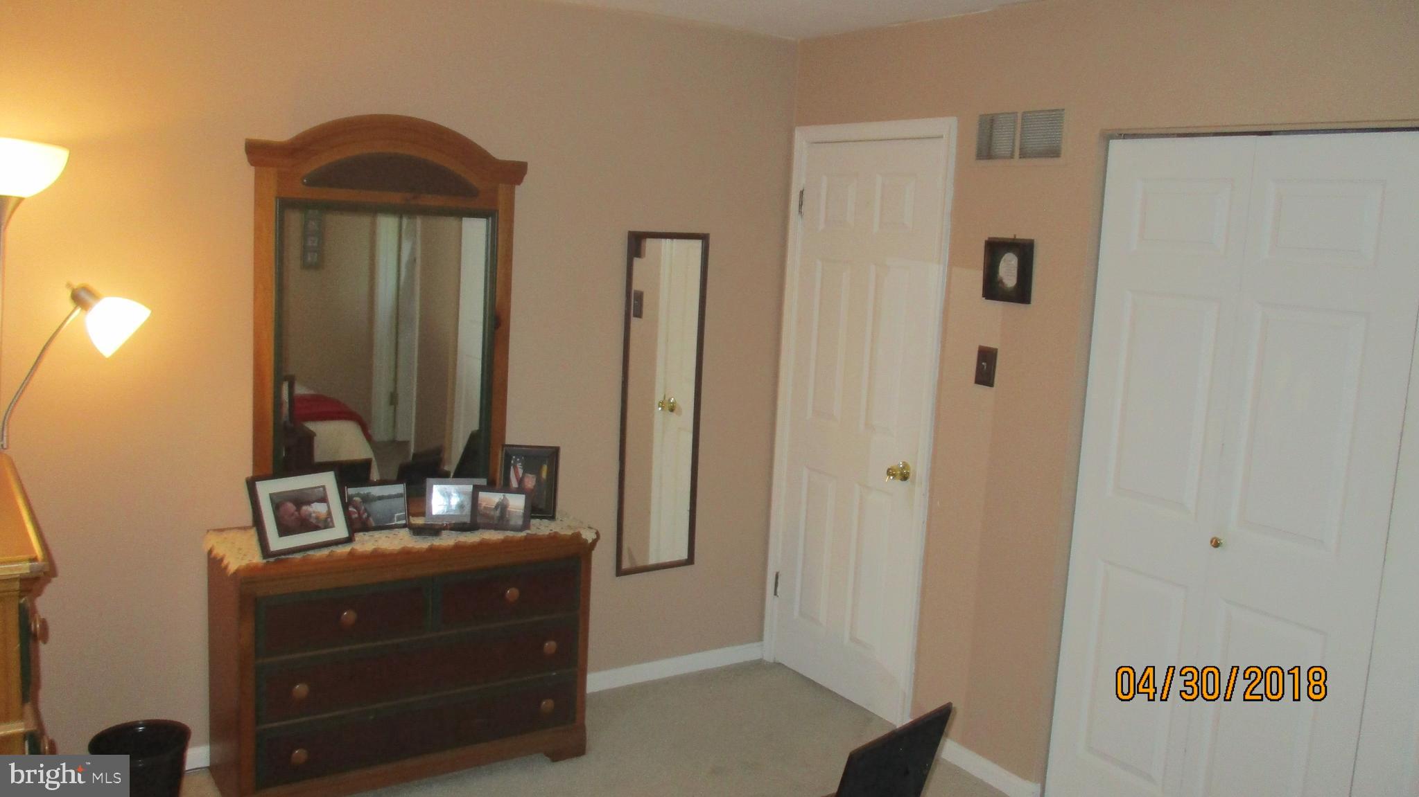3460 Edenbridge Road York, PA 17402 - Photo 10 of 20 Gallery Image 10