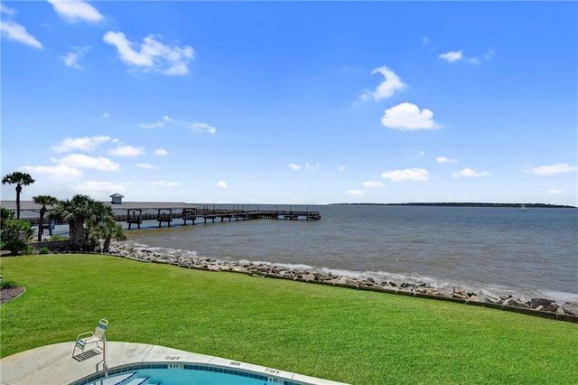 $1,200,000 | 100 Floyd Street, Unit 203, St. Simons Island, GA 31522