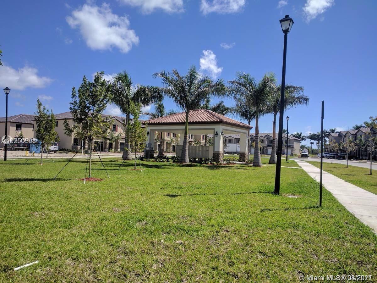 11553 Southwest 253rd Street Homestead, FL 33032 - Photo 15 of 18 Gallery Image 15