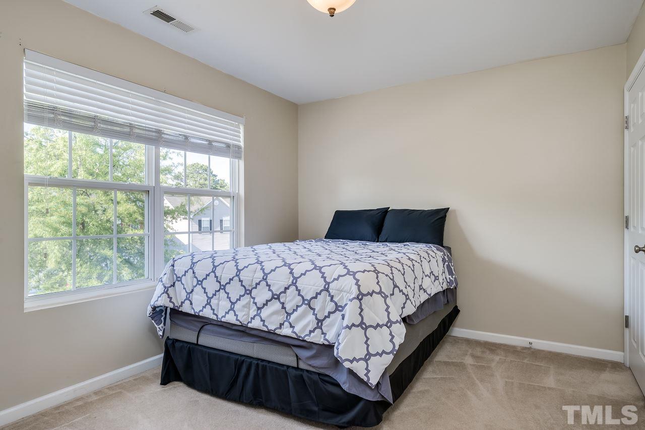 5126 Heather Ridge Lane Raleigh, NC 27610 - Photo 21 of 26 Gallery Image 21