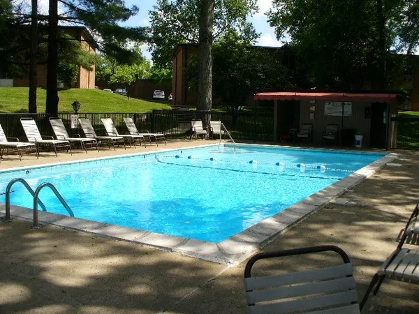 $1,150 | 2601 Hillsboro Pike, Unit E2, Nashville, TN 37212