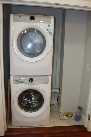 $2,700 | 80 East Division Street, Unit 3, Braintree, MA 02184