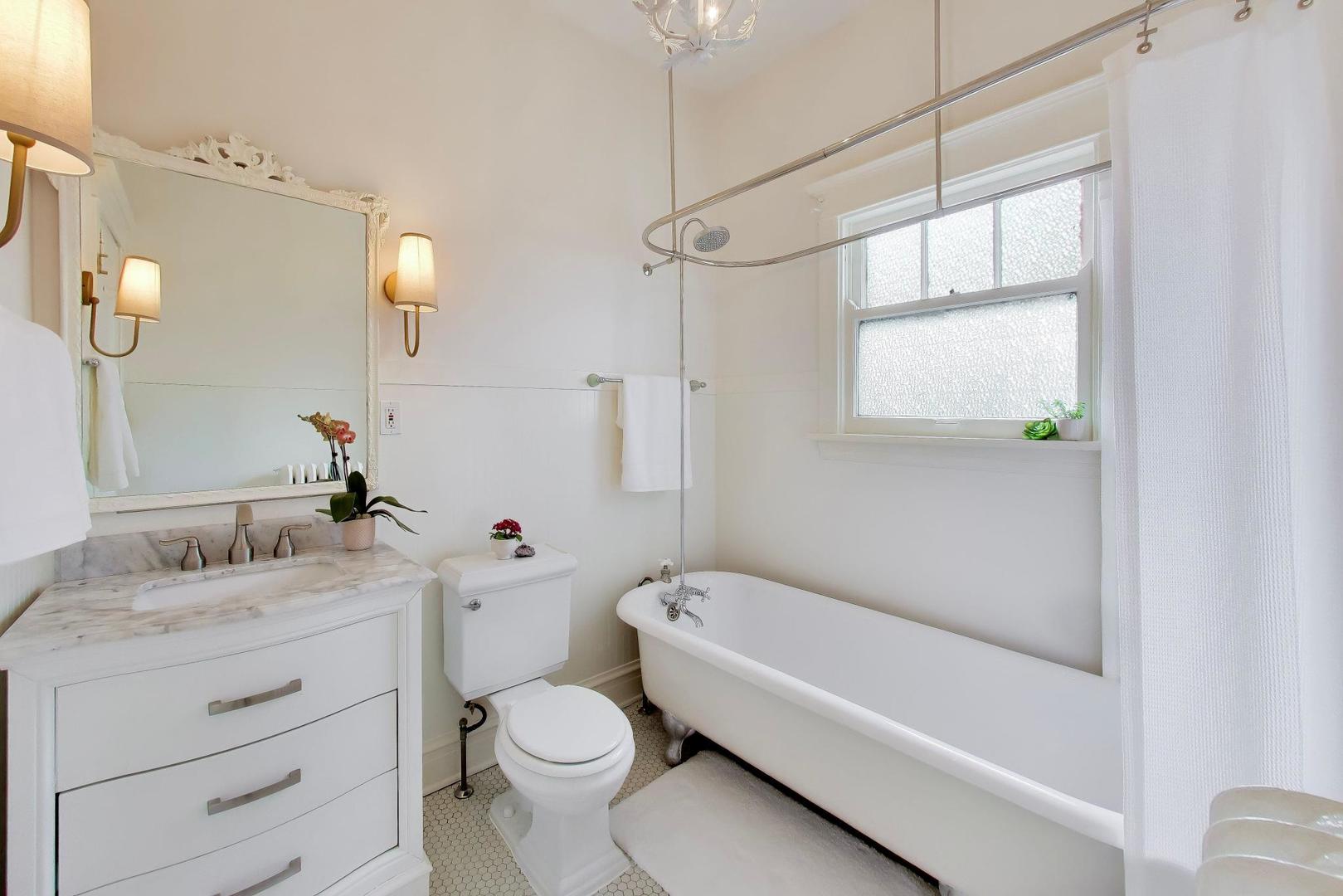 1046 Ridge Court Evanston, IL 60202 - Photo 27 of 58
