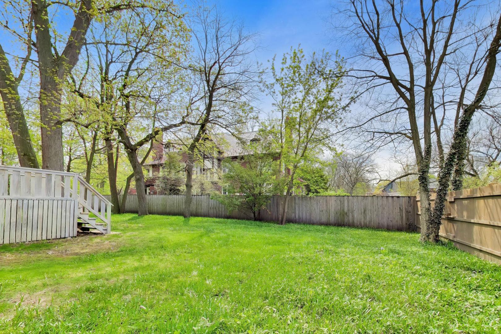 1046 Ridge Court Evanston, IL 60202 - Photo 52 of 58