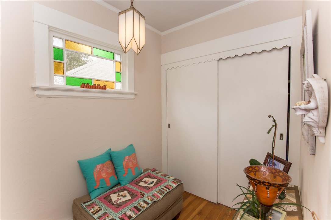 95 Metropolitan Road Providence, RI 02908 - Photo 20 of 49 Gallery Image 20