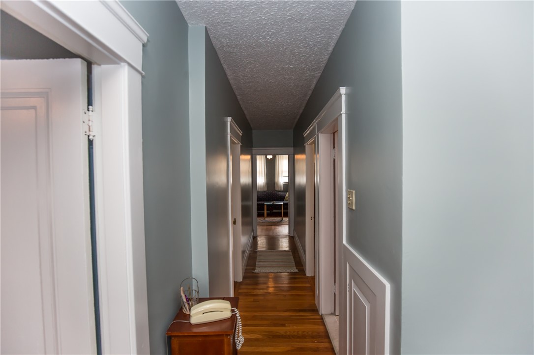 95 Metropolitan Road Providence, RI 02908 - Photo 28 of 49 Gallery Image 28