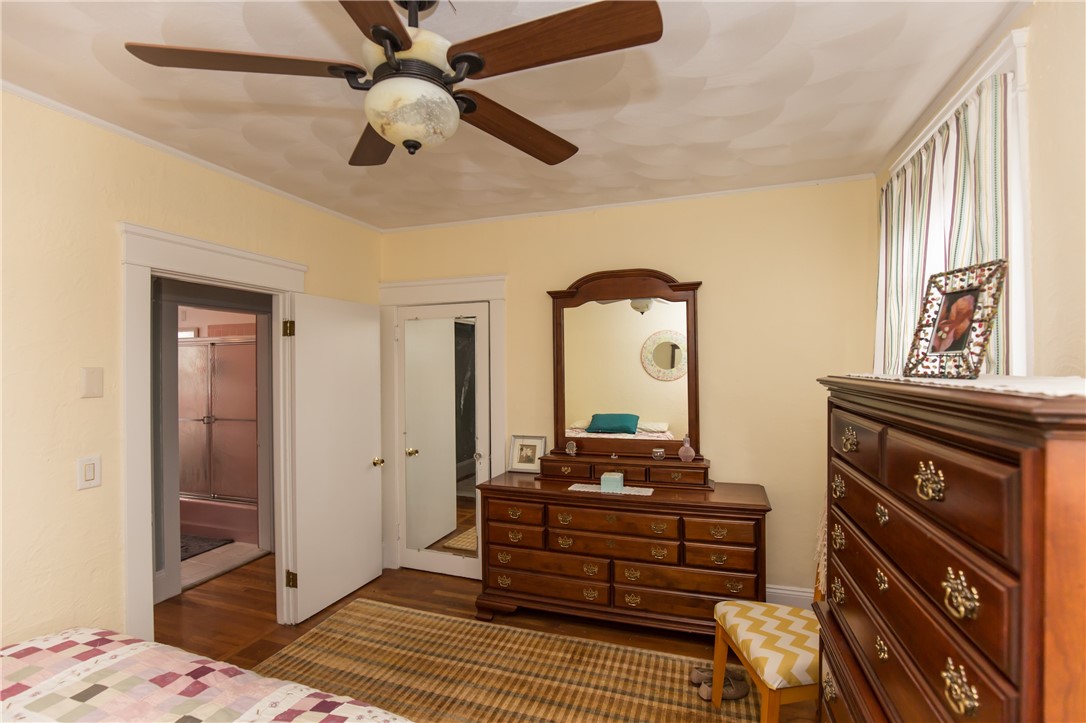 95 Metropolitan Road Providence, RI 02908 - Photo 42 of 49 Gallery Image 42