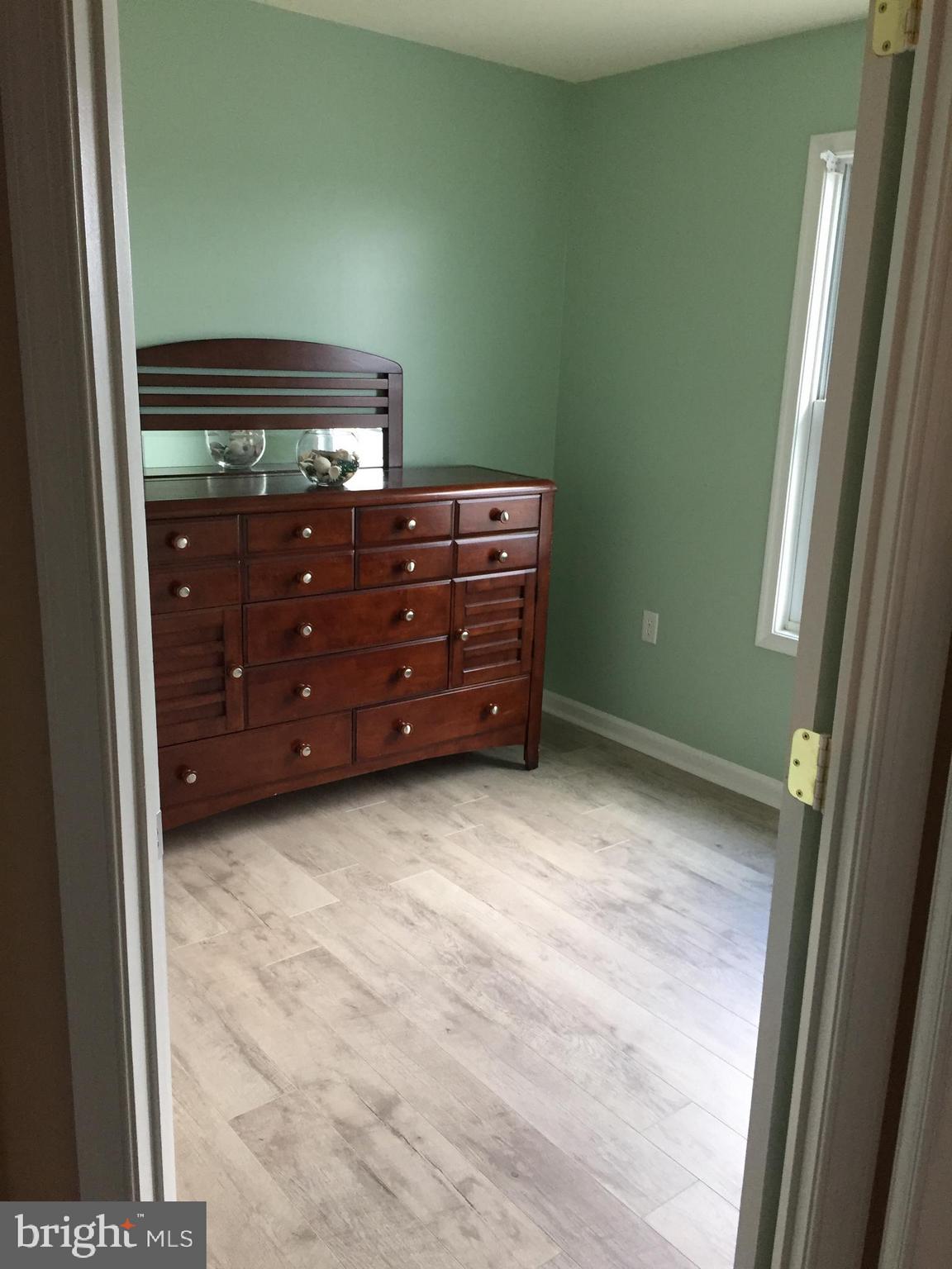 21 Fuzzy Tail Drive Ranson, WV 25438 - Photo 17 of 32 Bedroom 3