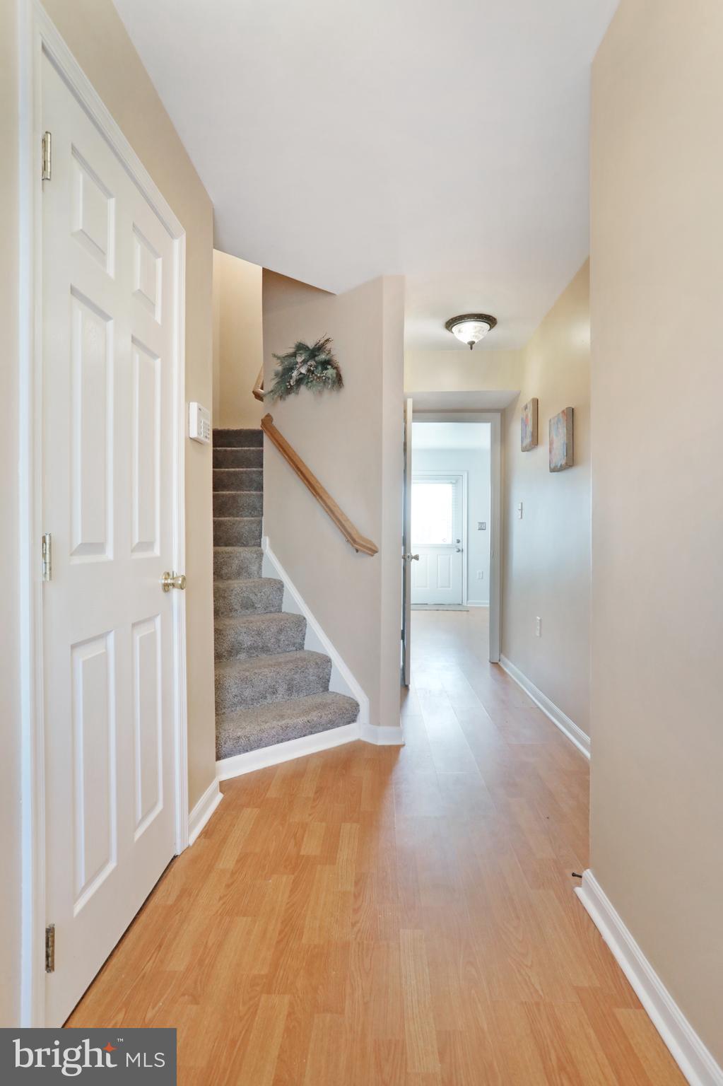 21 Fuzzy Tail Drive Ranson, WV 25438 - Photo 27 of 32 View to Foyer