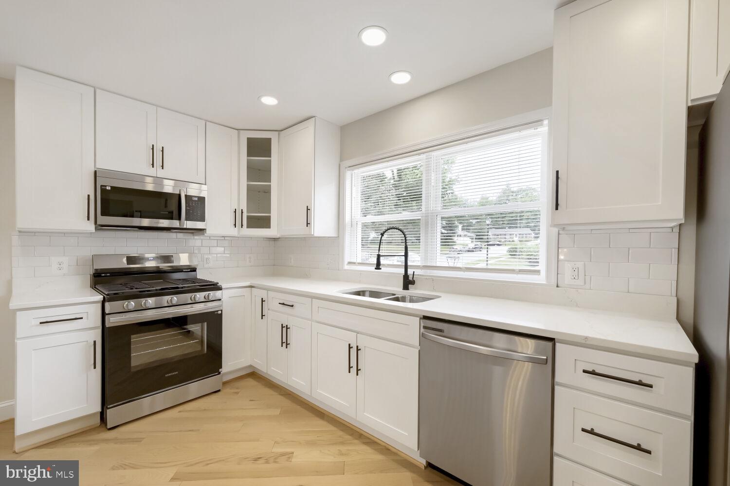 113 Danbury Road Reisterstown, MD 21136 - Photo 13 of 28 Kitchen