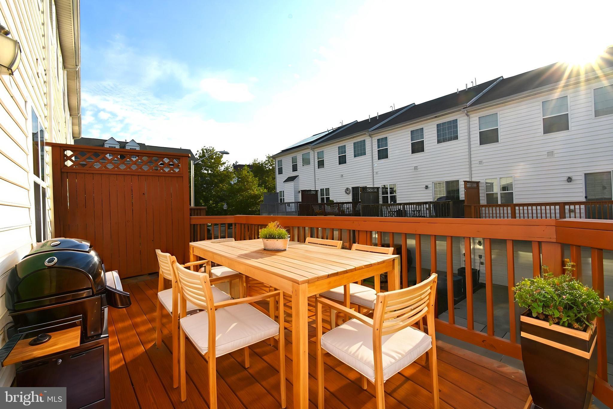 877 Ryan Street Baltimore, MD 21230 - Photo 19 of 44 Large Deck in Rear