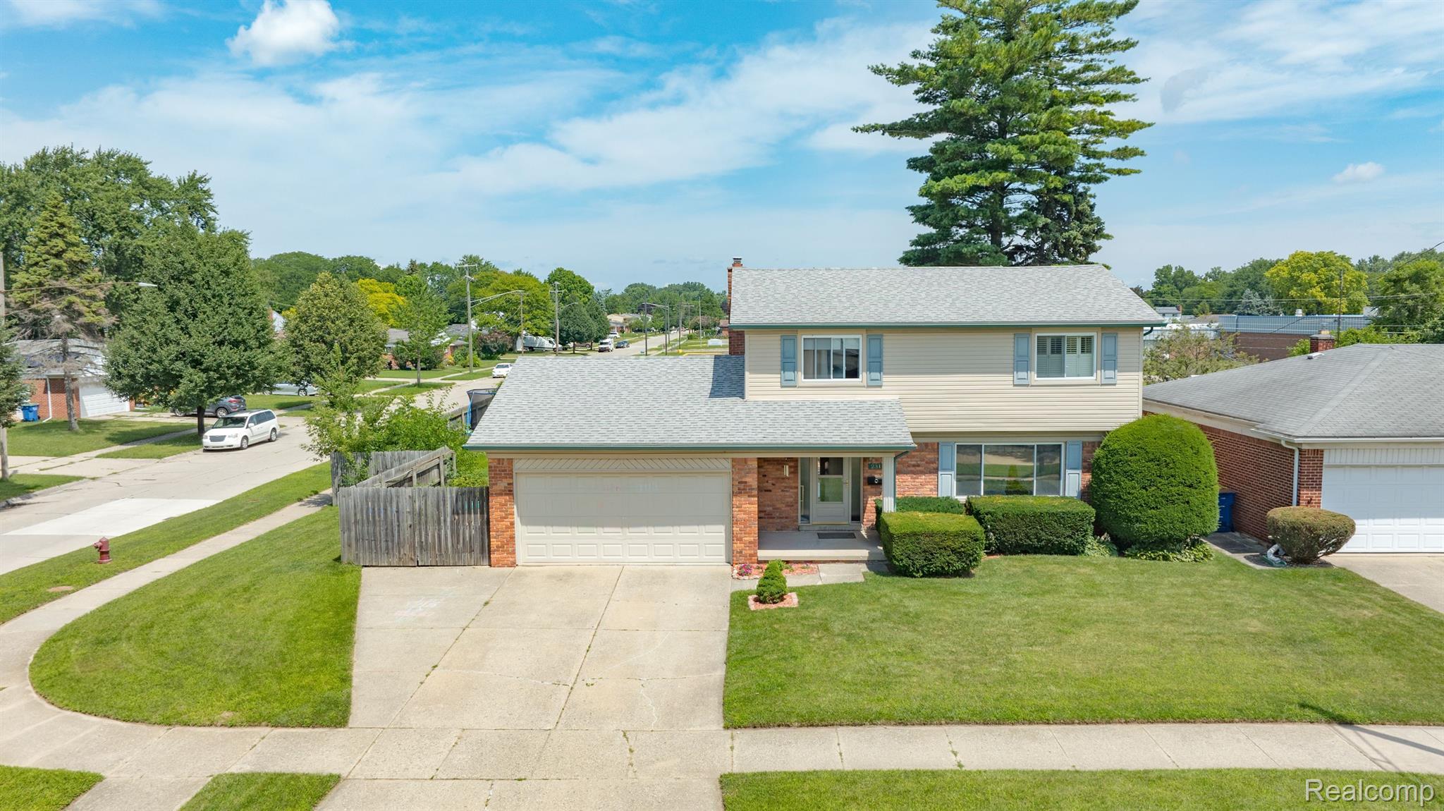 2315 Edwin Warren, MI 48092 - Photo 27 of 40