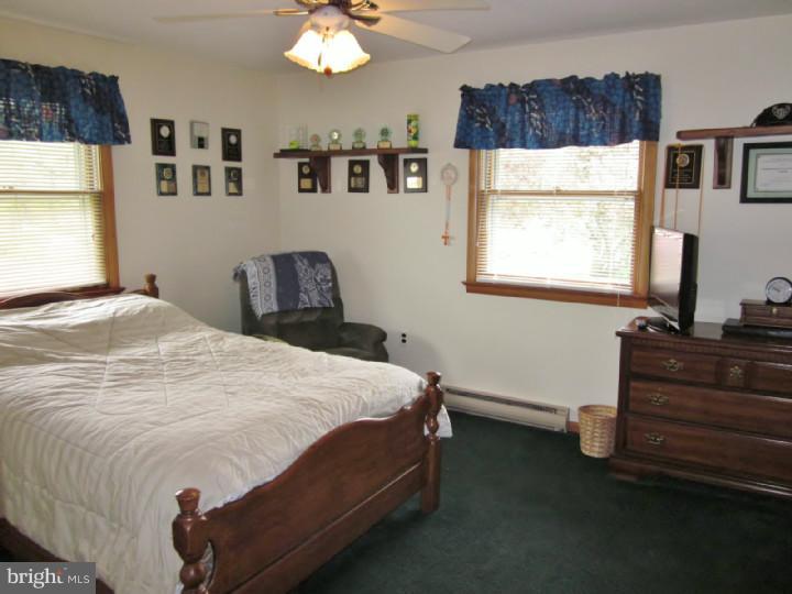 1627 Glen Run Road Atglen, PA 19310 - Photo 12 of 24 Bedroom - Main