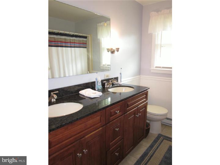 1627 Glen Run Road Atglen, PA 19310 - Photo 18 of 24 Bathroom
