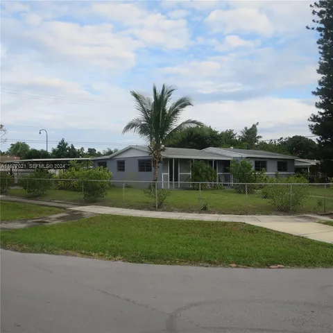 $690,000 | 19021 Northwest 12th Court, Miami Gardens, FL 33169