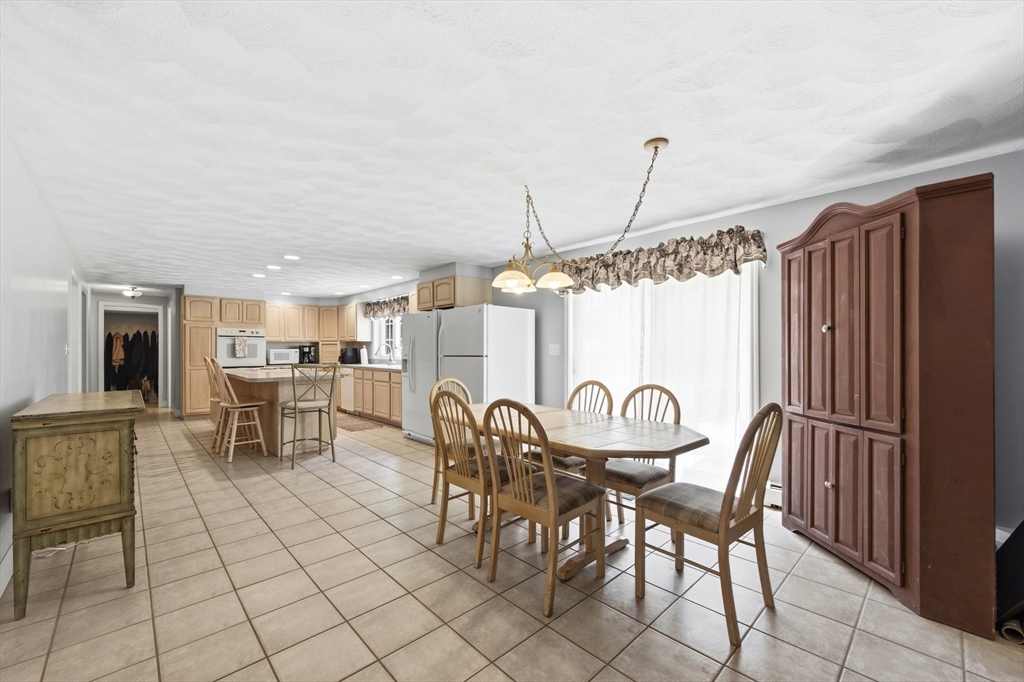 7 Fuller Lane Boxford, MA 01921 - Photo 14 of 39 Gallery Image 14