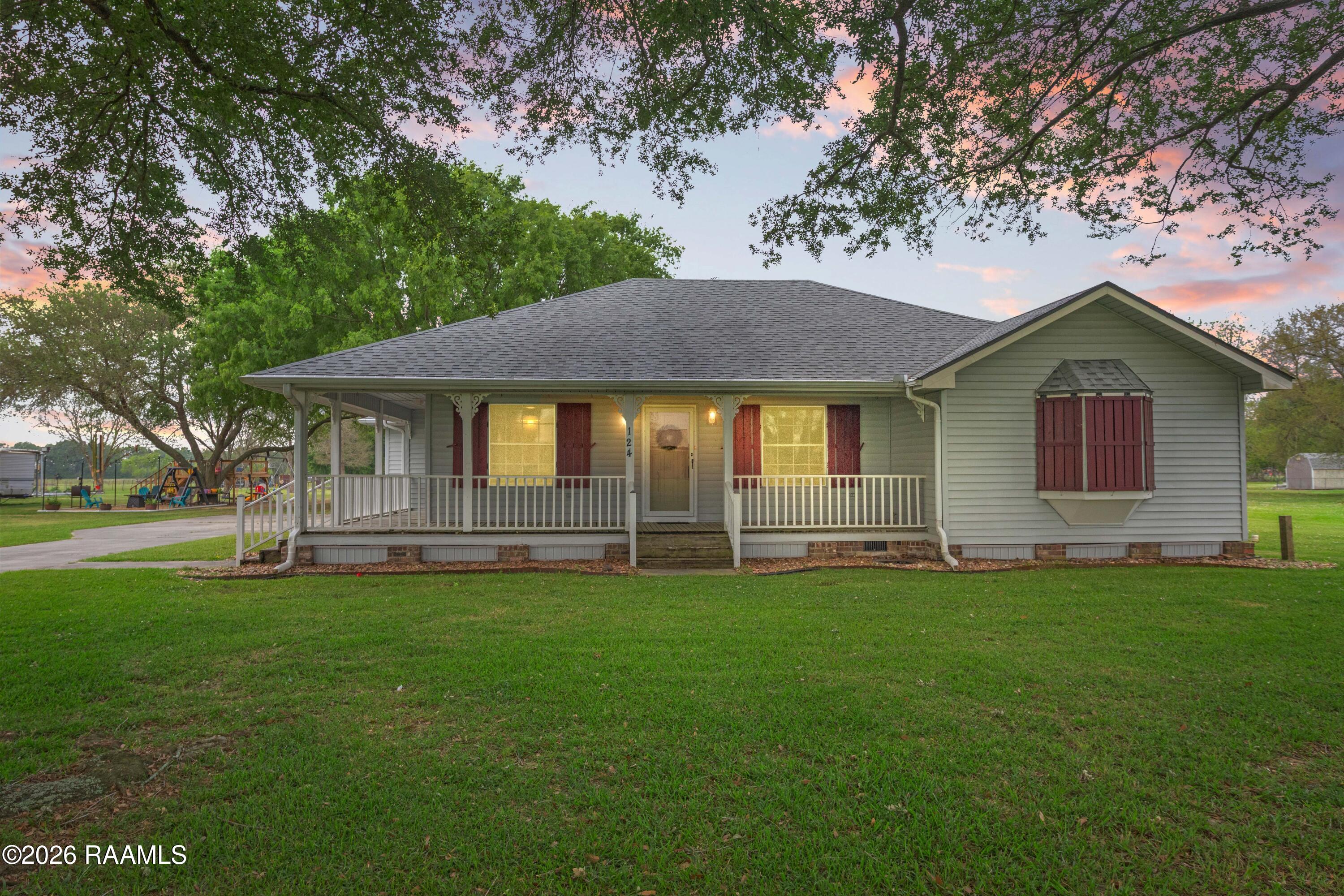 124 Roger Road Lafayette, LA 70507 - Photo 26 of 26 Twilight
