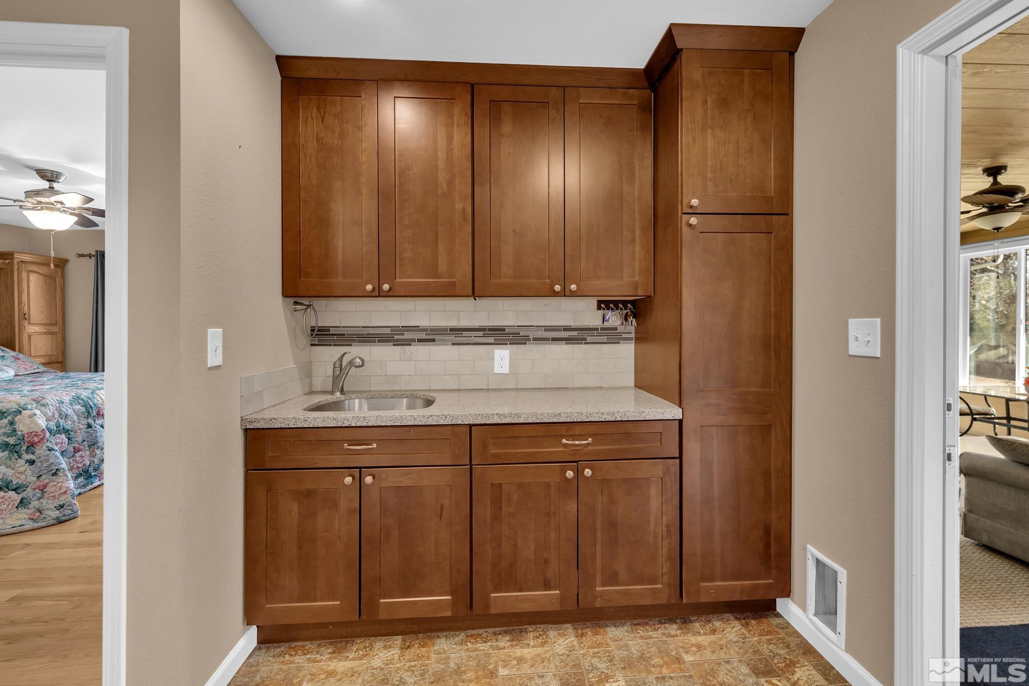 625 Manzanita Lane Reno, NV 89509 - Photo 11 of 40 Photo 11