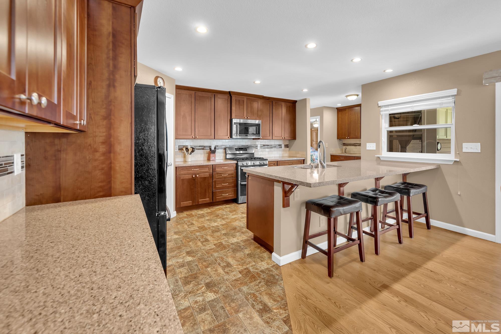 625 Manzanita Lane Reno, NV 89509 - Photo 6 of 40 Photo 6