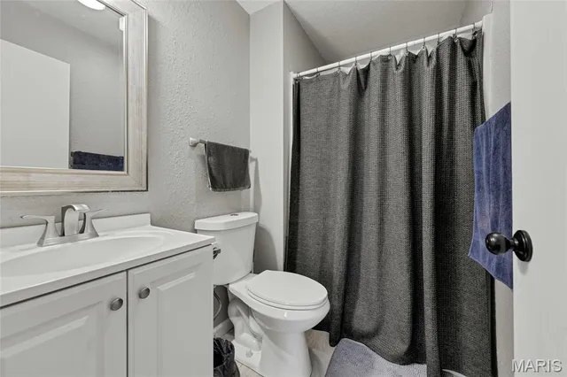 $338,000 | 530 Franklin Avenue, Troy, IL 62294