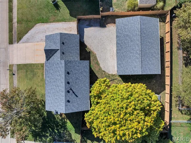 $338,000 | 530 Franklin Avenue, Troy, IL 62294