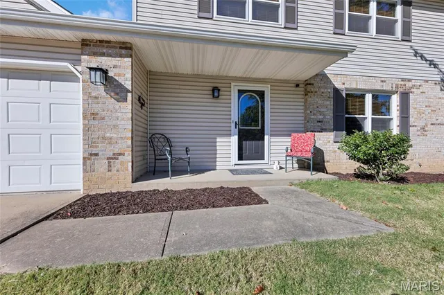 $338,000 | 530 Franklin Avenue, Troy, IL 62294