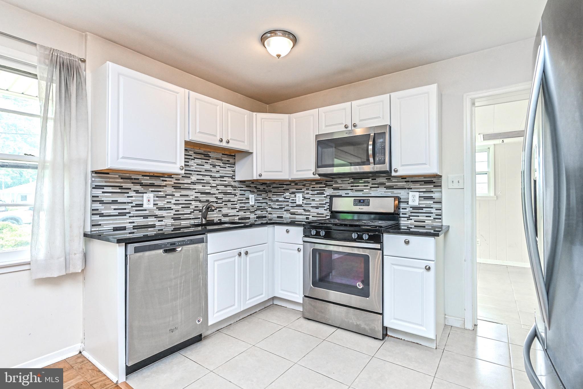 5412 Moultrie Road Springfield, VA 22151 - Photo 6 of 28
