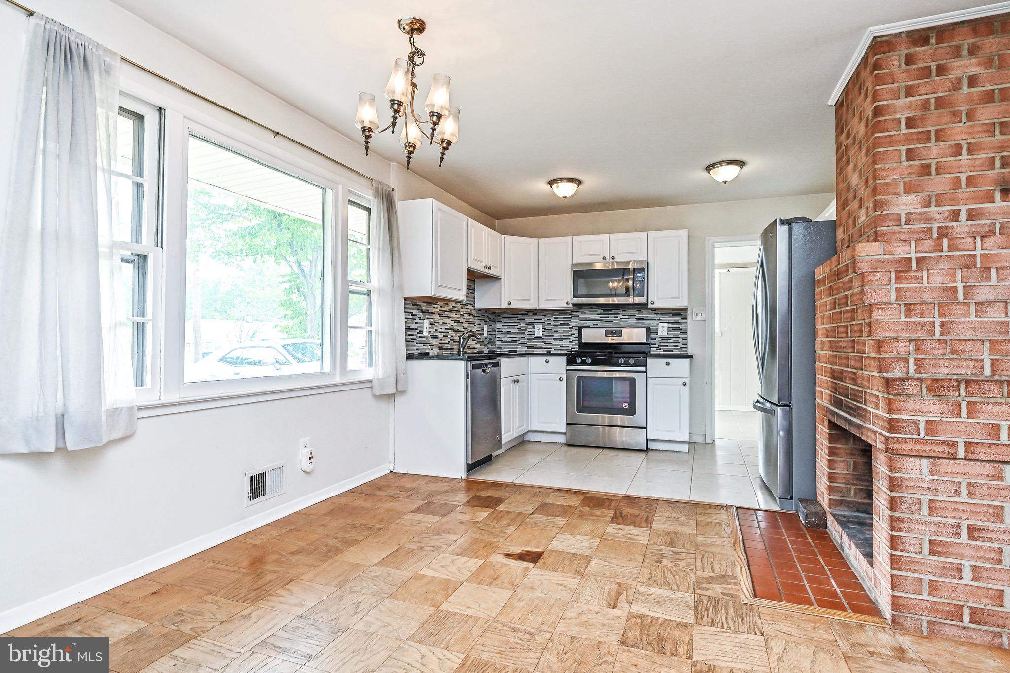 5412 Moultrie Road Springfield, VA 22151 - Photo 8 of 28