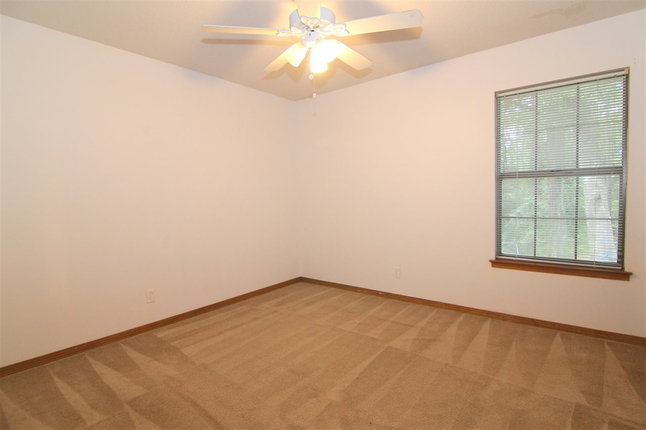 185 Ridgewood Drive Daphne, AL 36526 - Photo 14 of 21