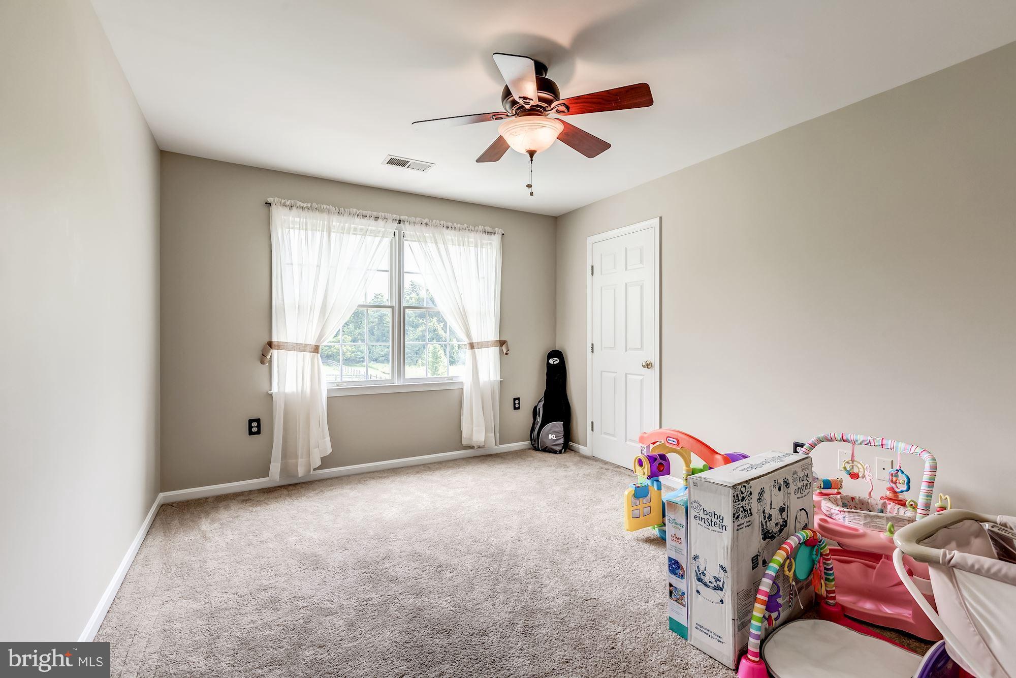 34360 Brownell Road Round Hill, VA 20141 - Photo 26 of 40 Gallery Image 26