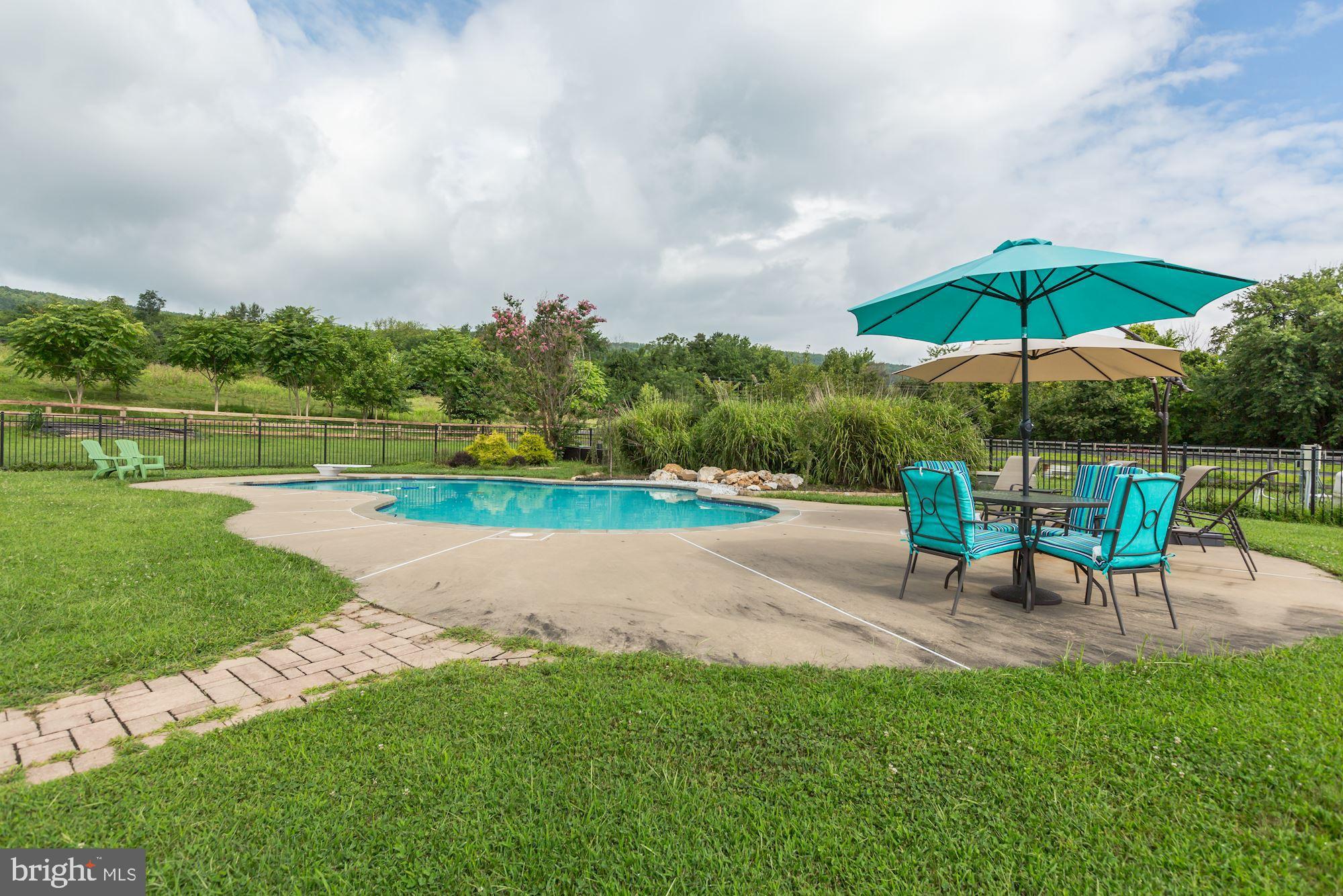34360 Brownell Road Round Hill, VA 20141 - Photo 36 of 40 Gallery Image 36