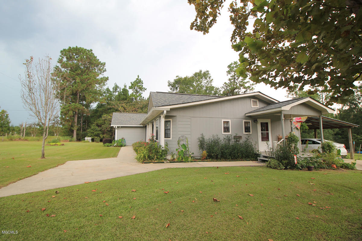 1596 Freeman Town Road Richton, MS 39476 - Photo 33 of 38 5 (1)