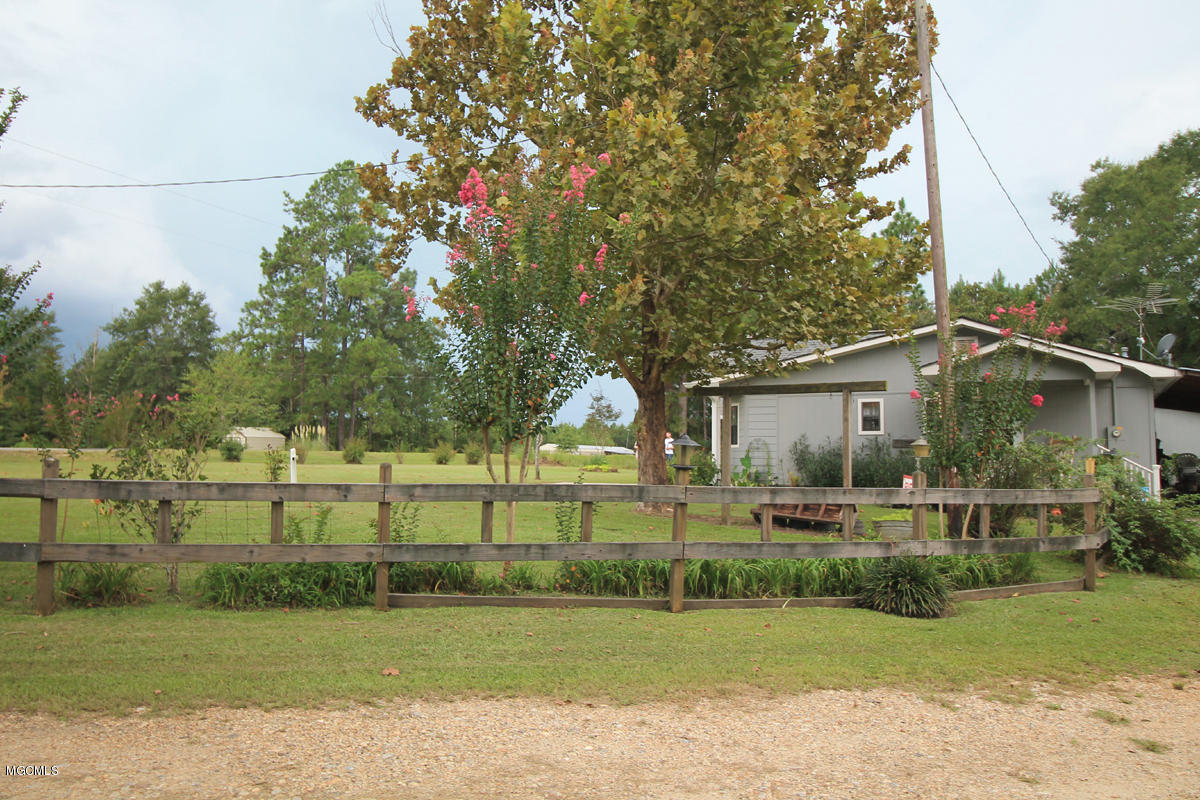 1596 Freeman Town Road Richton, MS 39476 - Photo 35 of 38 5 (4)