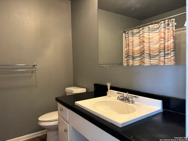 $1,500 | 3058 Westview Drive, Canyon Lake, TX 78133