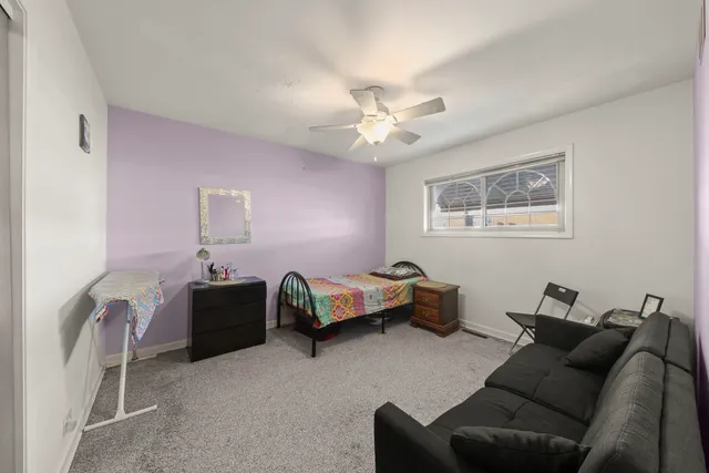 $340,000 | 706 North Western Avenue, Unit B, Park Ridge, IL 60068