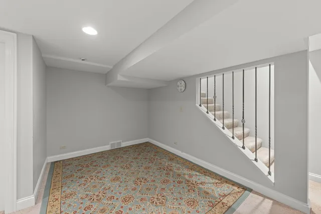 $340,000 | 706 North Western Avenue, Unit B, Park Ridge, IL 60068