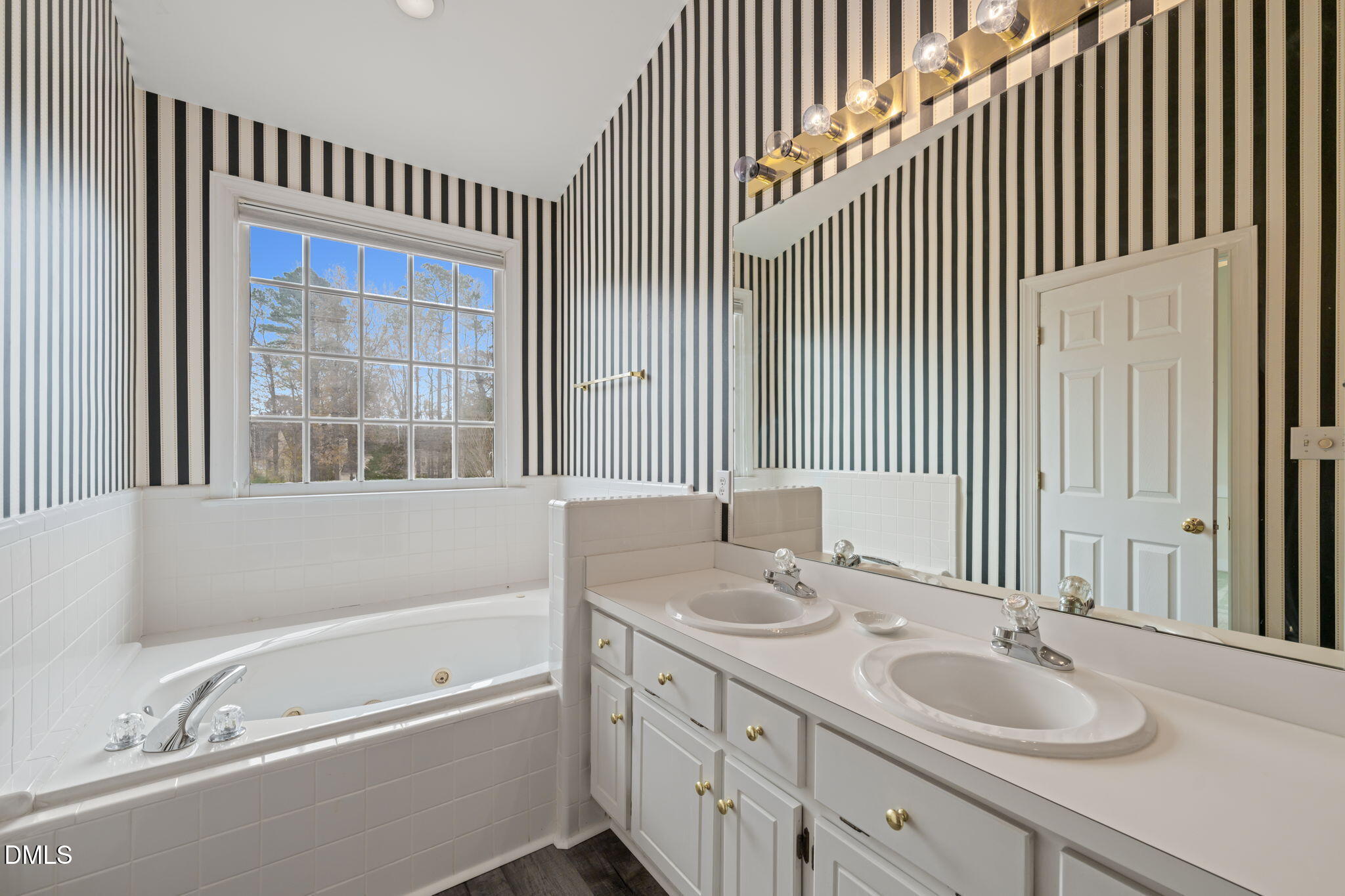 2100 Laurel Valley Way Raleigh, NC 27604 - Photo 15 of 19 Primary Bath Facing Whirlpool