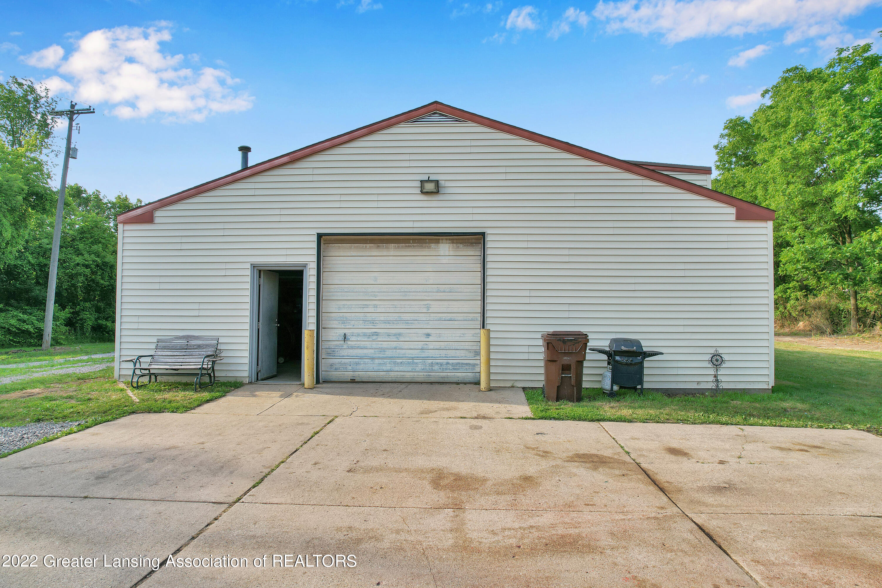 211 East Sheridan Road Lansing, MI 48906 - Photo 5 of 54 DJI_0638