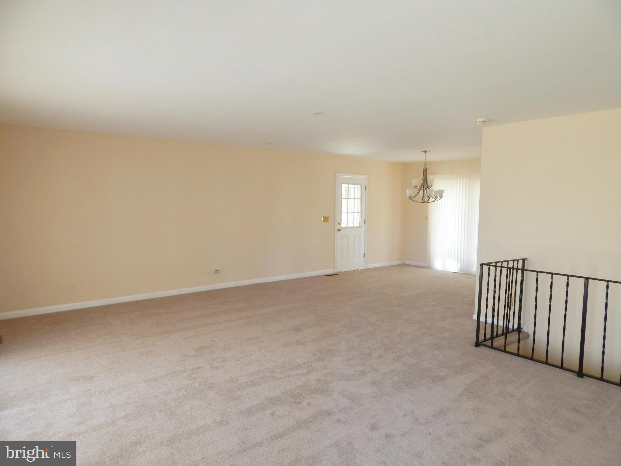 15811 John Dailey Road Accokeek, MD 20607 - Photo 4 of 30 Living Room