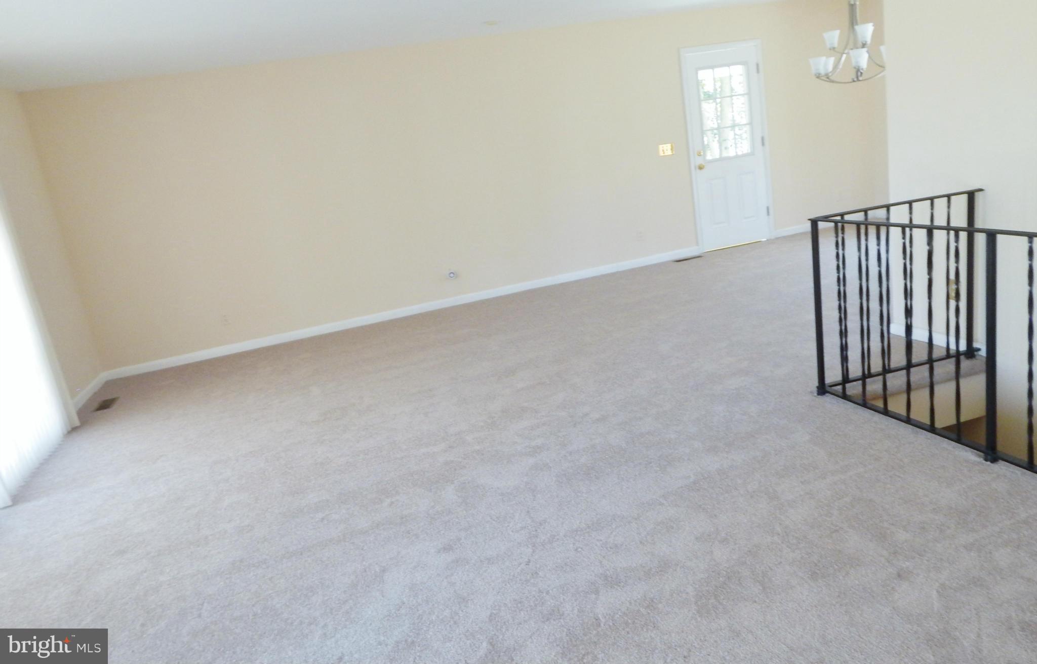 15811 John Dailey Road Accokeek, MD 20607 - Photo 5 of 30 Living Room