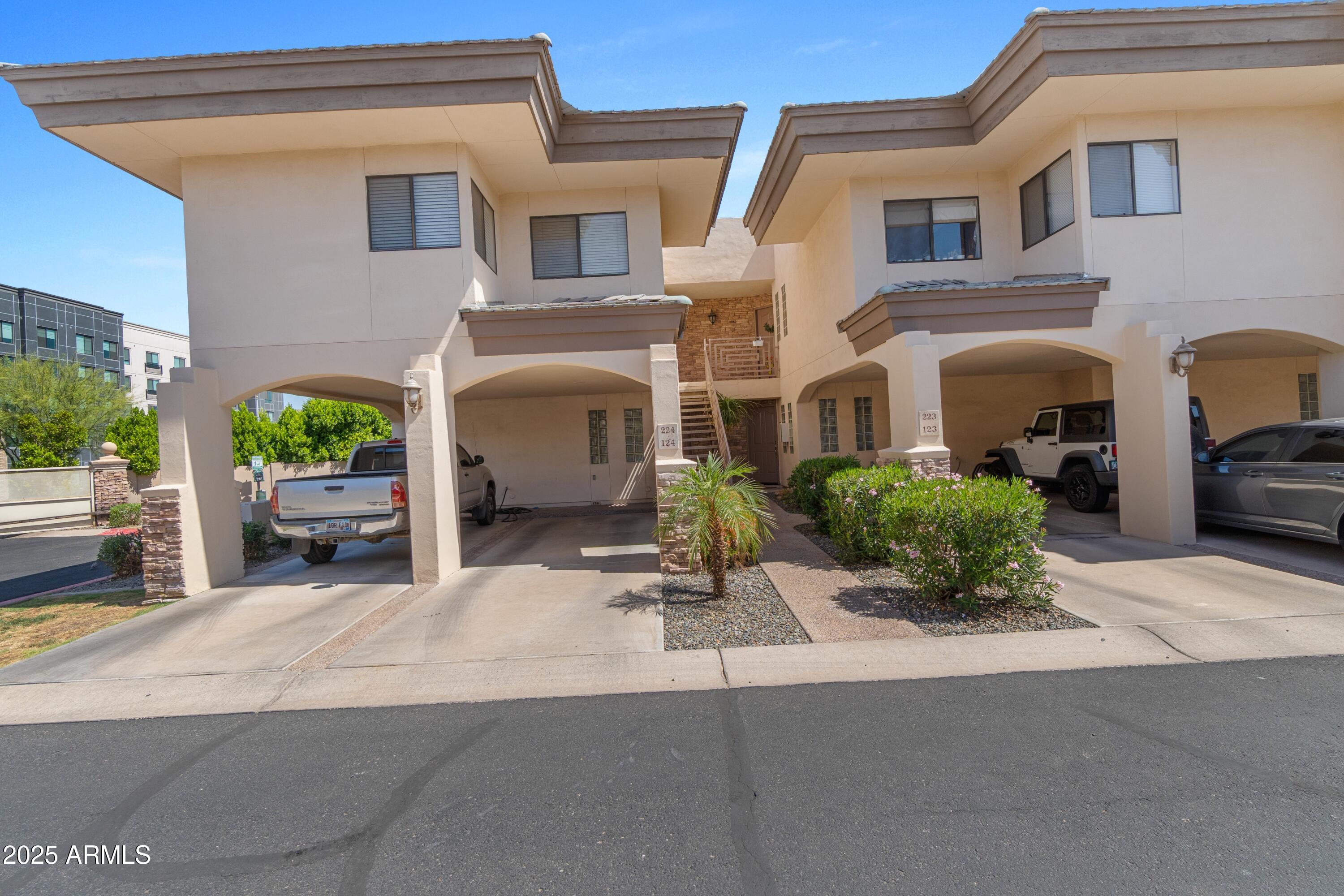 3235 East Camelback Road, Unit 124 Phoenix, AZ 85018 - Photo 2 of 22 3235