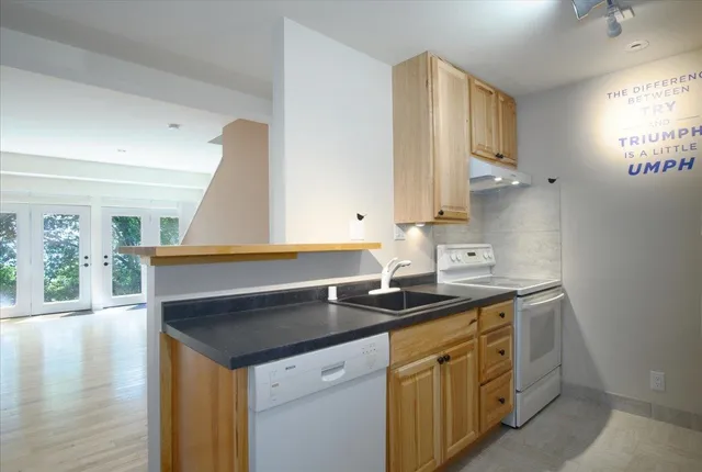 $1,450,000 | 2288 County Hwy AB, McFarland, WI 53558