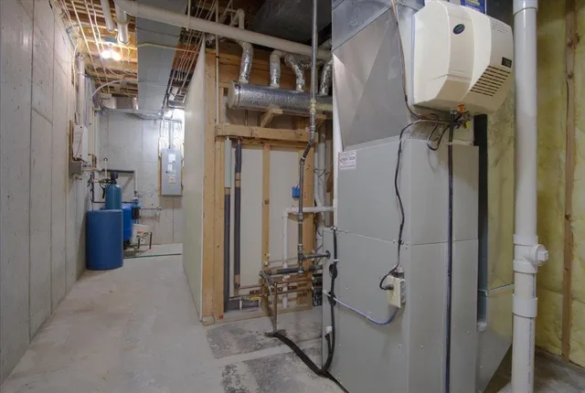 $1,450,000 | 2288 County Hwy AB, McFarland, WI 53558