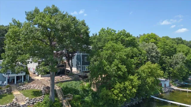 $1,450,000 | 2288 County Hwy AB, McFarland, WI 53558