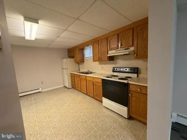 $1,000 | 622 Terrace Street, Unit B, Dunmore, PA 18512