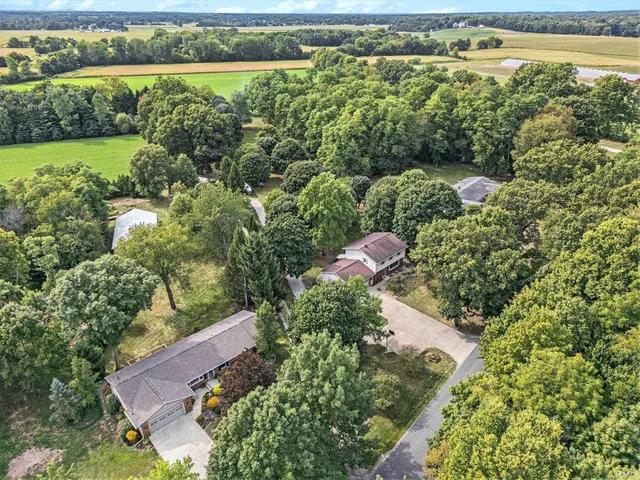 $569,000 | 59093 County Road 29, Goshen, IN 46528